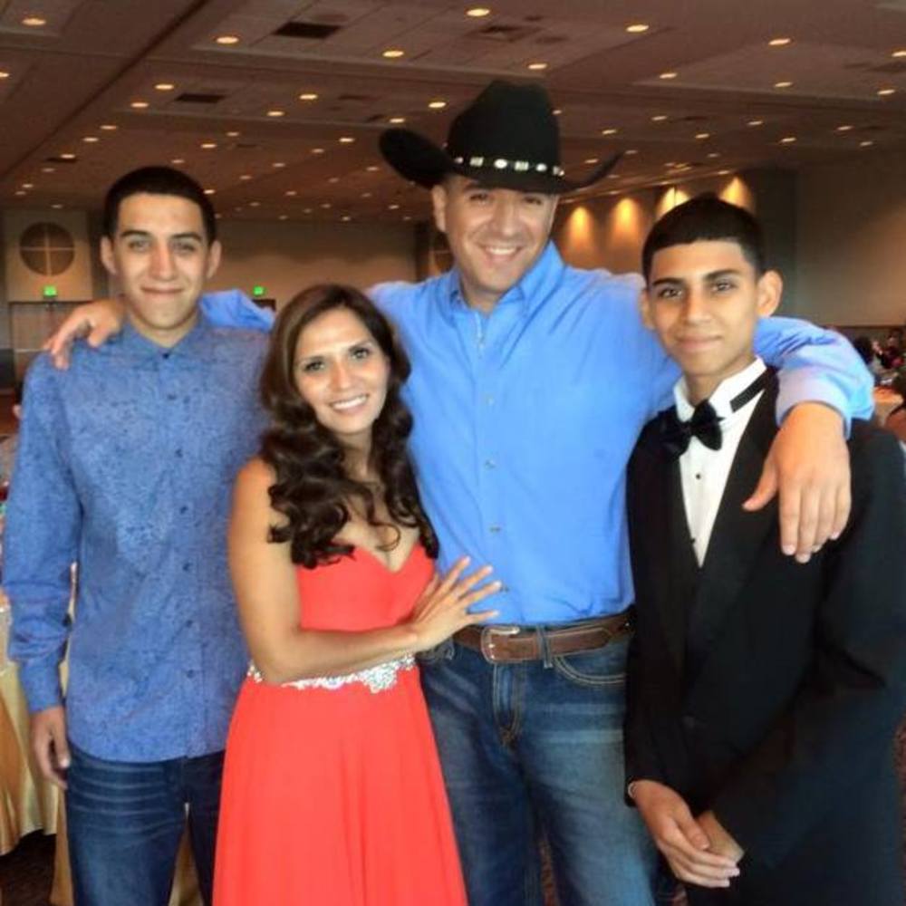 Meet your Posher, Leticia